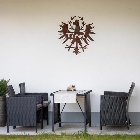 Ninas Residenzerl Apartment Kolsassberg Exterior foto
